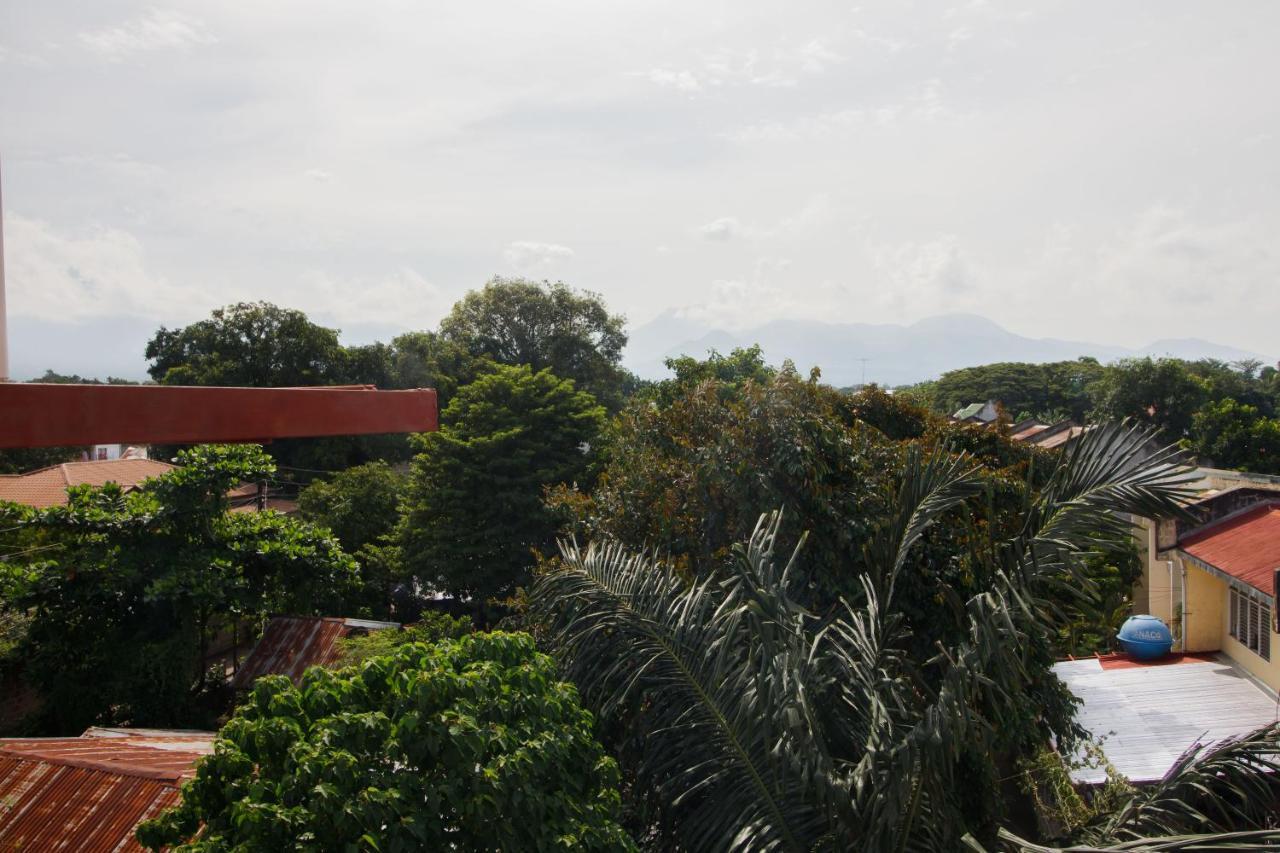Amazi Homestay-Dumaguete Dumaguete City Екстер'єр фото